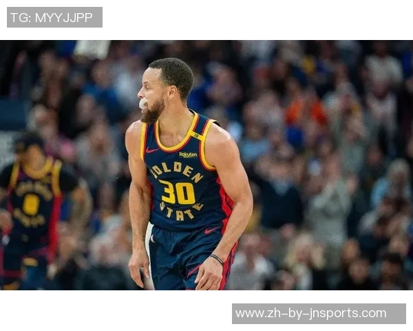 勇士队医搞错了！库里伤情更正为左腿受伤 科尔泄漏球队伤员好消息